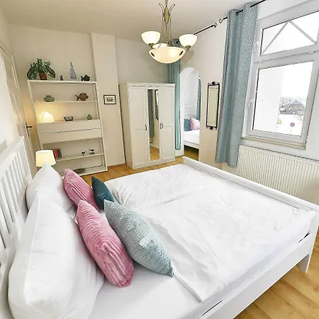 Sanssouci - Apt. 02 *