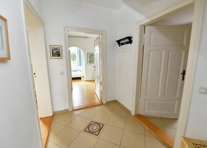 Sanssouci - Apt. 02 *